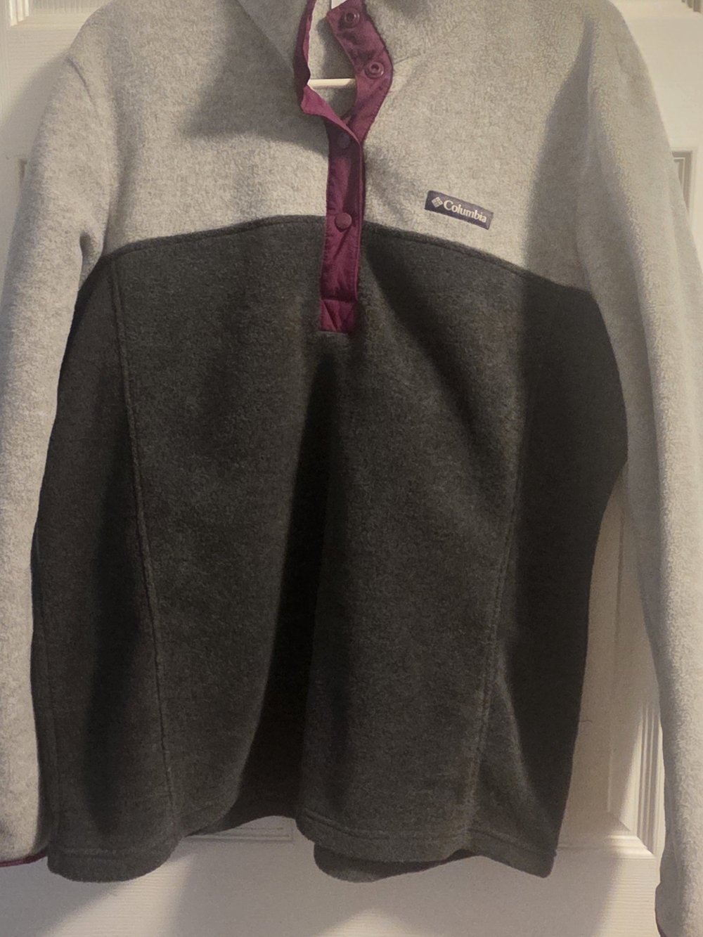 Columbia Womens XL Two-Tone Fleece Pullover - Gray/Charcoal with Purple Trim